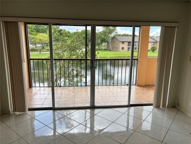 (private lake, pond, creek) Condo For Sale in Sunrise Florida