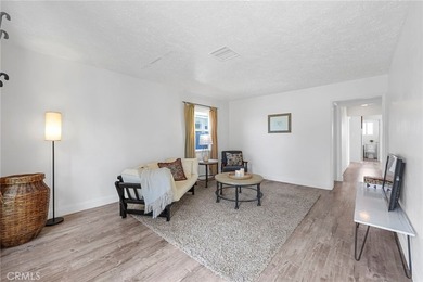 Opportunity meets location in the heart of Torrance! This - photo 7