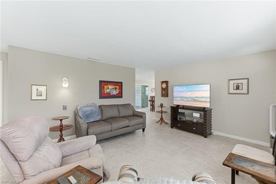 This charming Florida bungalow sits along the Imperial River, is - photo 6