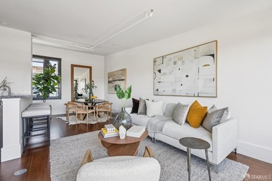 Residence 411 at One South Park offers the ideal blend of - photo 8