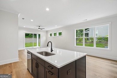 The Manor plan built by Peachtree Residential. Quick Move-in! - photo 10