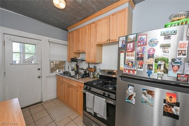Four units in Lakewood available now! One unit is currently - photo 9