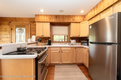 There are multiple reasons why the hamlet of High Falls has a - photo 12