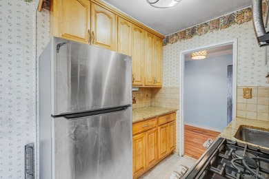 Welcome to this inviting 2-bedroom, 1-bath co-op nestled on a - photo 15