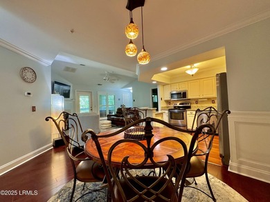 Beautiful Penthouse Villa, fully furnished and Just Painted! - photo 23