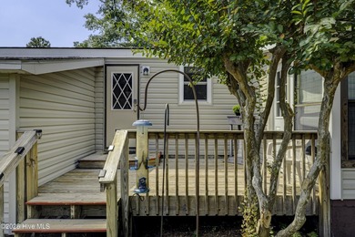 Back on the market, at no fault of seller. Set on a quiet - photo 30