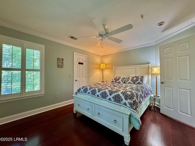 Beautiful Penthouse Villa, fully furnished and Just Painted! - photo 33