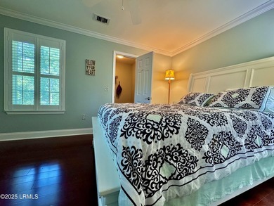 Beautiful Penthouse Villa, fully furnished and Just Painted! - photo 35