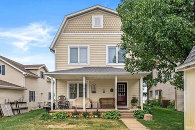 Lakefront Living at Its Finest - Your Dream Home Awaits! Watch - photo 1