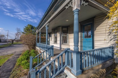 This prime Route One Rockport commercial building is currently