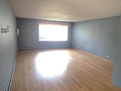 Welcome to this private comfy, corner, convenient condo located - photo 11