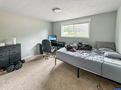 Move in ready, schedule your showing today. Discover the perfect