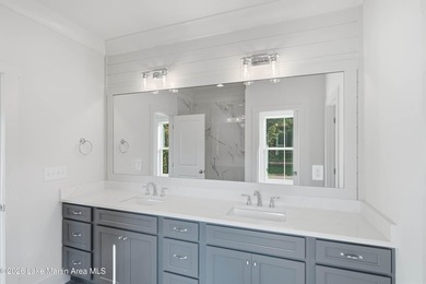 NEW CONSTRUCTION! Completely finished 4BR 3.5BA Lake Martin home - photo 31