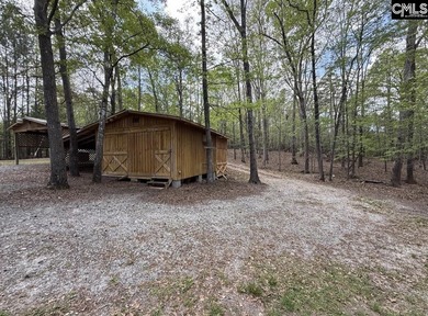 If you've been looking for your *little cabin in the woods* - photo 39