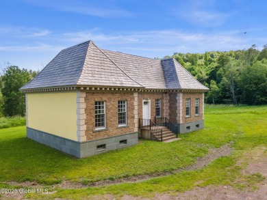 (private lake, pond, creek) Home For Sale in Jefferson New York