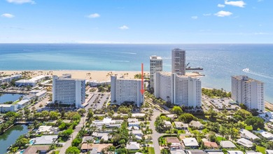 Stunning corner unit overlooking Port Everglades with direct - photo 1