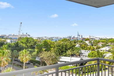 Stunning corner unit overlooking Port Everglades with direct - photo 2