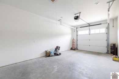 Introducing the newest luxury townhomes in the Eagle Landing - photo 17