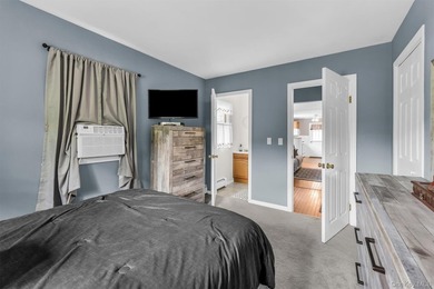 Move right in and start enjoying this beautifully updated - photo 20
