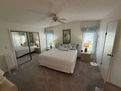 This well cared for 2-bedroom, 2-bathroom Palm Harbor home is - photo 24