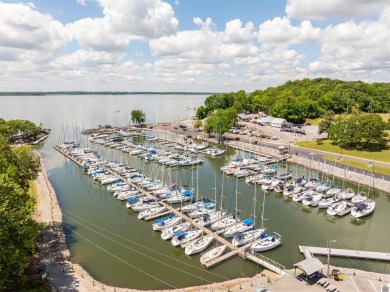 Introducing the newest luxury townhomes in the Eagle Landing - photo 34