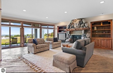 Golfer's dream home! Located in the exclusive gated golf - photo 28