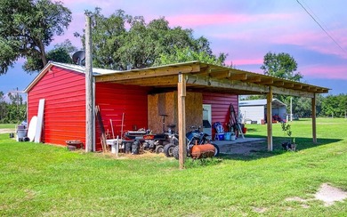 If you've been dreaming of the country lifestyle, this 10-acre - photo 29