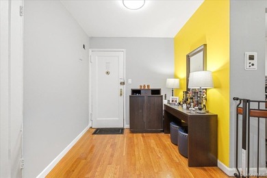 Pet Friendly, Renovated, and First Floor Convenience! Ditch the - photo 5