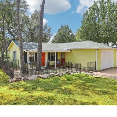 Lake Home For Sale in Malakoff, Texas