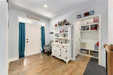 You want space, a smart layout, and a neighborhood you'll - photo 4