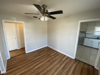 Welcome home to WESTCHESTER PLACE subdivision. This - photo 17