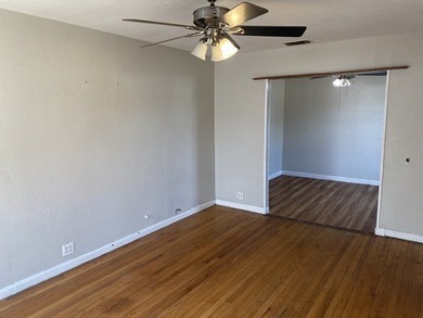 Welcome home to WESTCHESTER PLACE subdivision. This - photo 20