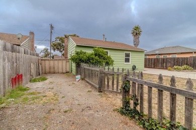 Welcome to this charming single-story home conveniently located - photo 31