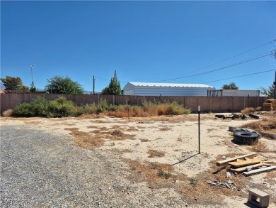Fixer Upper with Huge Potential on 1.1 Acres in Pahrump!  Bring