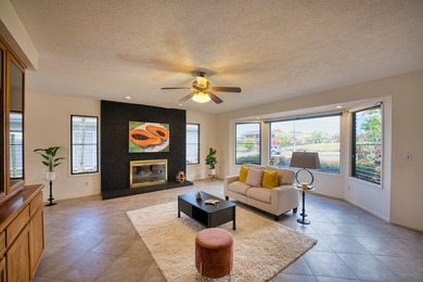 Discover the charm and comfort of island living in this - photo 3