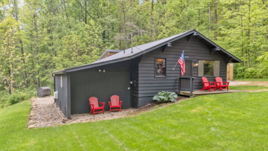 Lovley Leesville Lake Cabin - Lake Home For Sale in Bowerston, Ohio