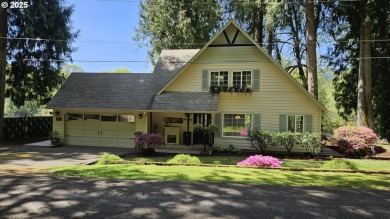 Lake Home For Sale in Springfield, Oregon