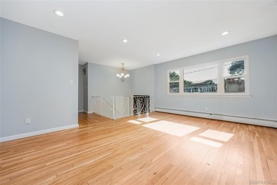 Welcome to this beautifully updated, move-in-ready 5-bedroom, 2 - photo 11