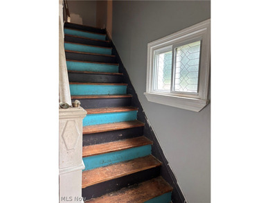 Welcome to this charming Cape Cod home located in Cleveland's - photo 10