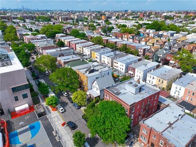 Exceptional investment opportunity in the heart of Gravesend! - photo 22