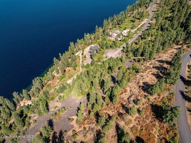 Waterfront Retreat: 14.55-acres of privacy on the shores of - photo 35