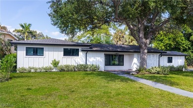 Caloosahatchee River Home Sale Pending in Fort Myers Florida