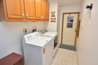 LAND OWNED! Spectacular 3-bedroom, 2-bath home with sweeping - photo 19