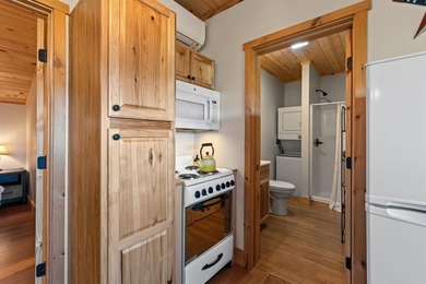 Experience White Mountain living in Bartlett, NH at its best in - photo 21