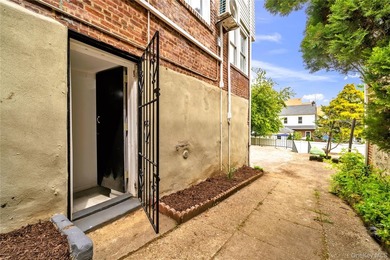 5618 Sylvan Avenue, a fully renovated all-brick home in the - photo 33