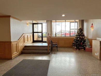 Located just a 2-minute walk from Queens College, this property - photo 1