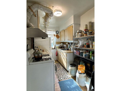 Located just a 2-minute walk from Queens College, this property - photo 5