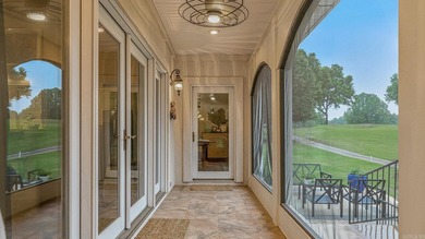 Welcome to 2207 Doral Cove, an exceptional golf course property - photo 6