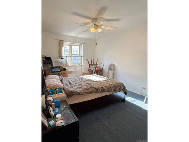 Located just a 2-minute walk from Queens College, this property - photo 6