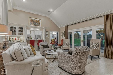 Welcome to 2207 Doral Cove, an exceptional golf course property - photo 10